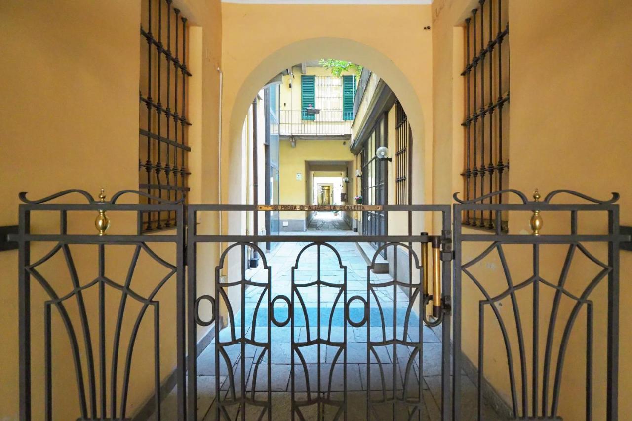 Centro Storico, Darsena E Duomo - Corso Genova - Italy Flat Vacation Lejlighed Milano Eksteriør billede